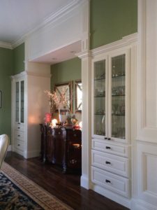 Custom china cabinets and surrounding woodwork_Central Florida Custom Carpentry