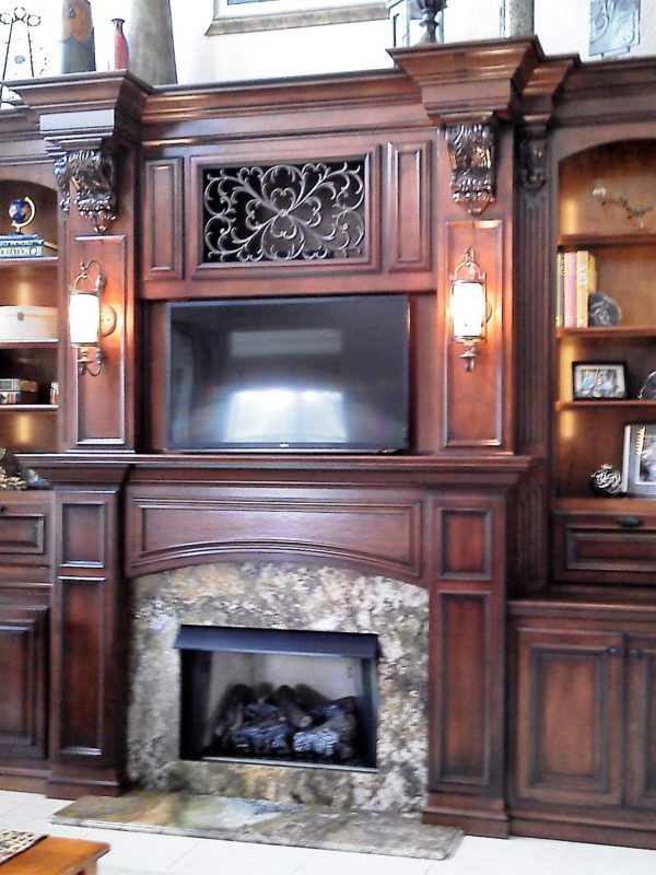 Fireplace Mantels and Surround Finishing_Central Florida Custom Carpentry